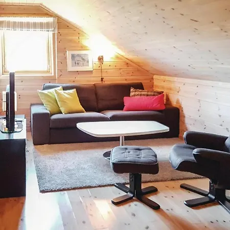 Дом отдыха Stunning Home In Aseral With Sauna