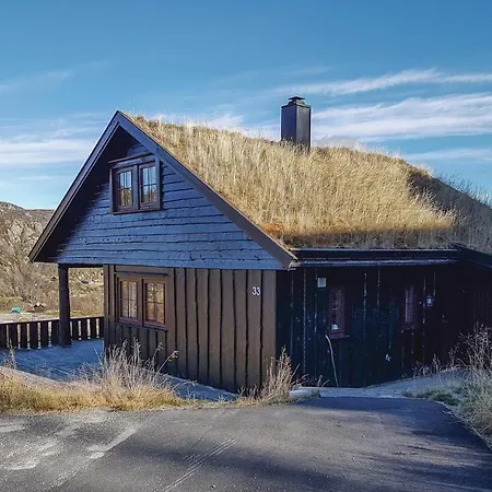 Lovely In Aseral With House A Mountain View * Ljosland